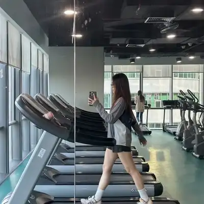 龙致强